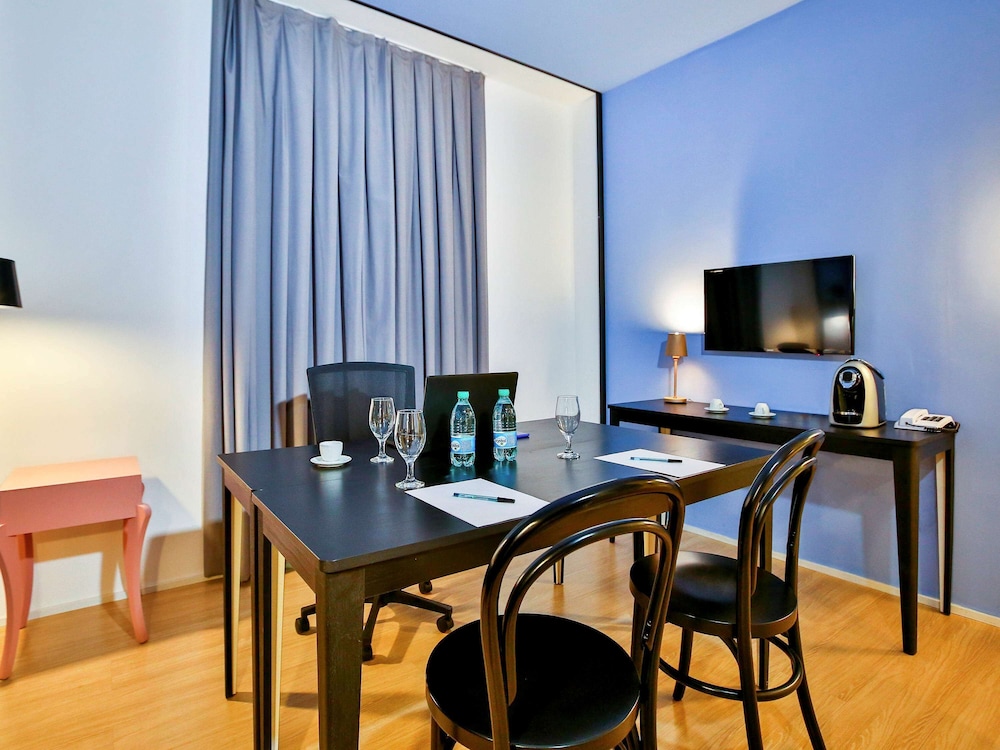Ibis Styles Goiania Marista 64/76