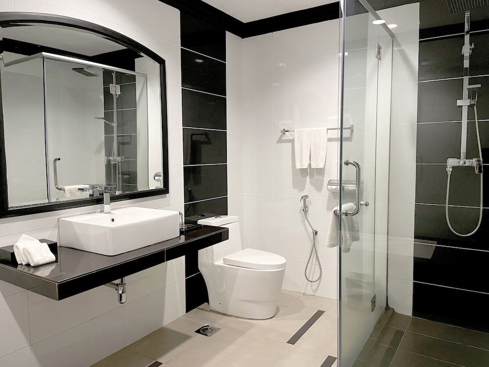 Grand Darul Makmur Hotel Kuantan 64/64