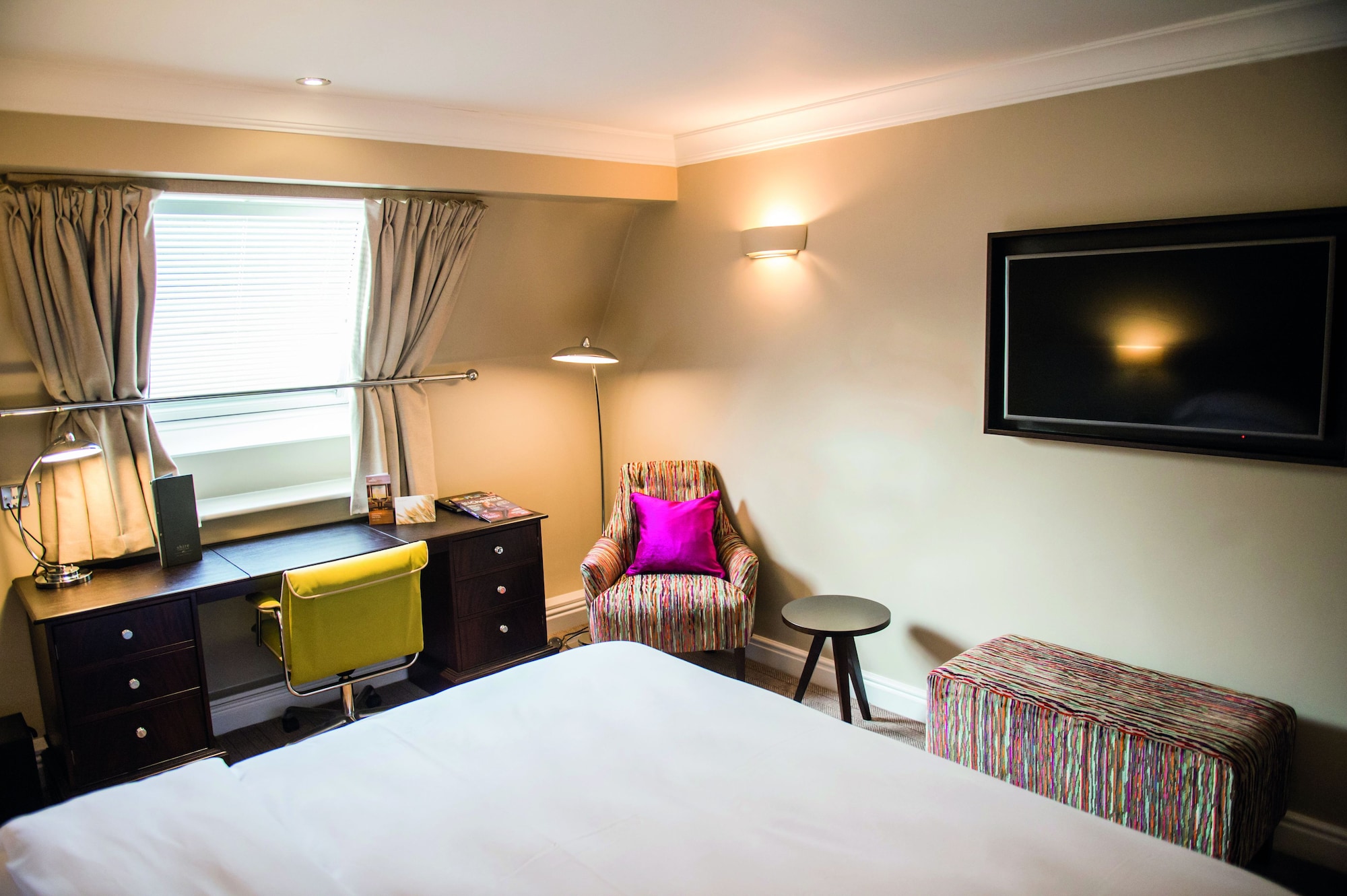 Room, Twin Beds