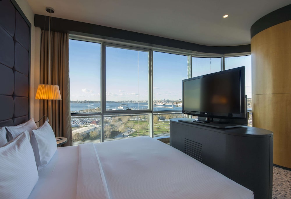 Doubletree By Hilton Hotel Istanbul - Moda 35/90