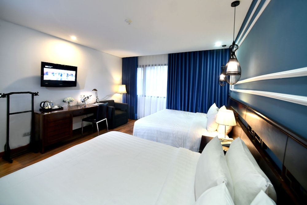 Eternity Hotel 28/46