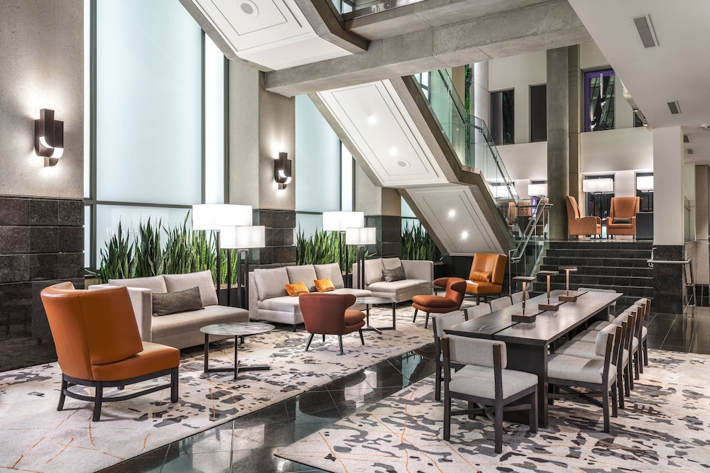 Delta Hotels by Marriott Vancouver Downtown Suites 35/49