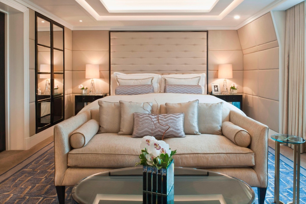The Wellesley Knightsbridge A Luxury Collection Hotel, London 42/57