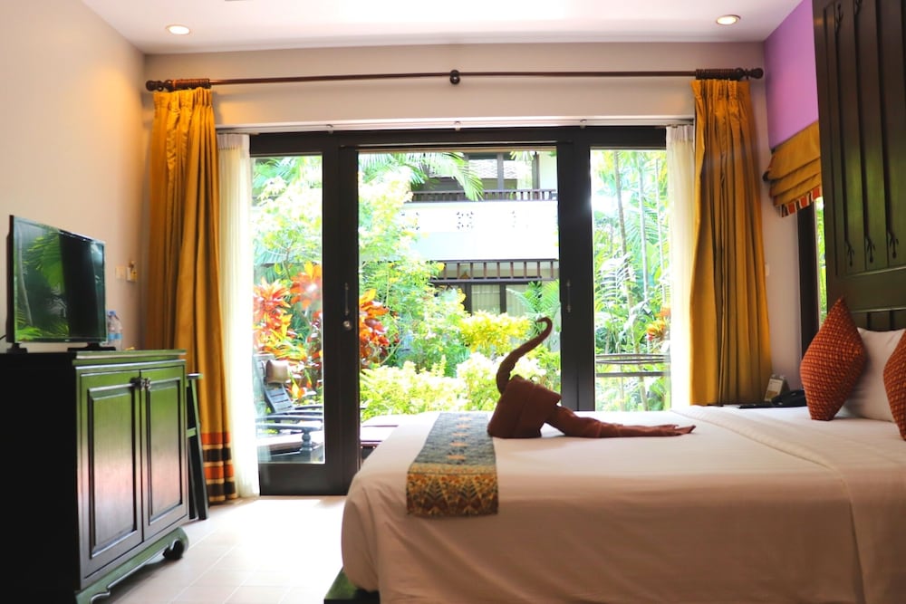 Superior Triple Room Garden View