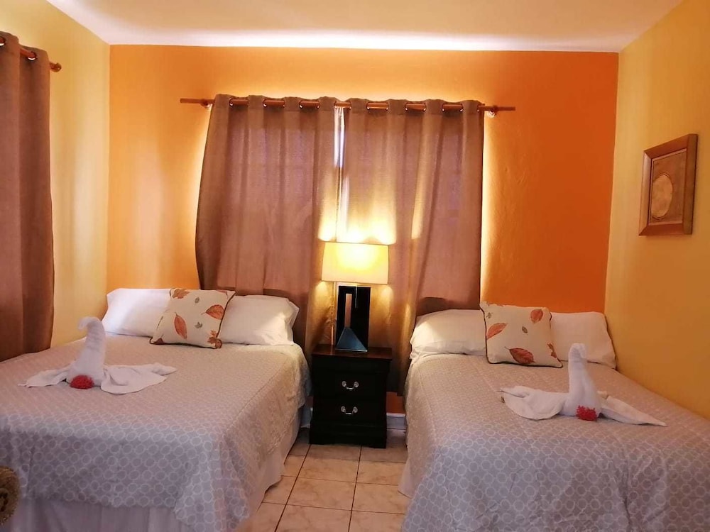 Sunset Ridge Hotel 31/55