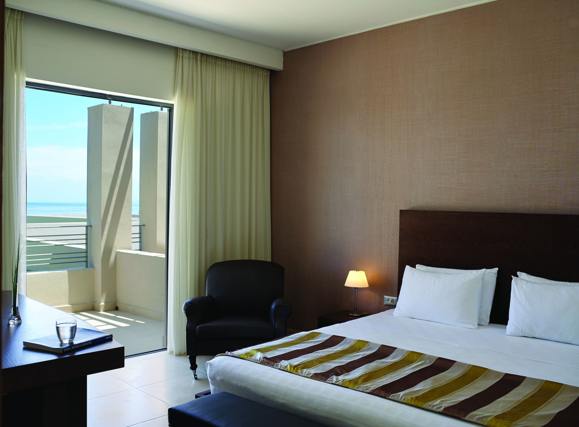 1 BEDROOM, SUITE, SEA VIEW