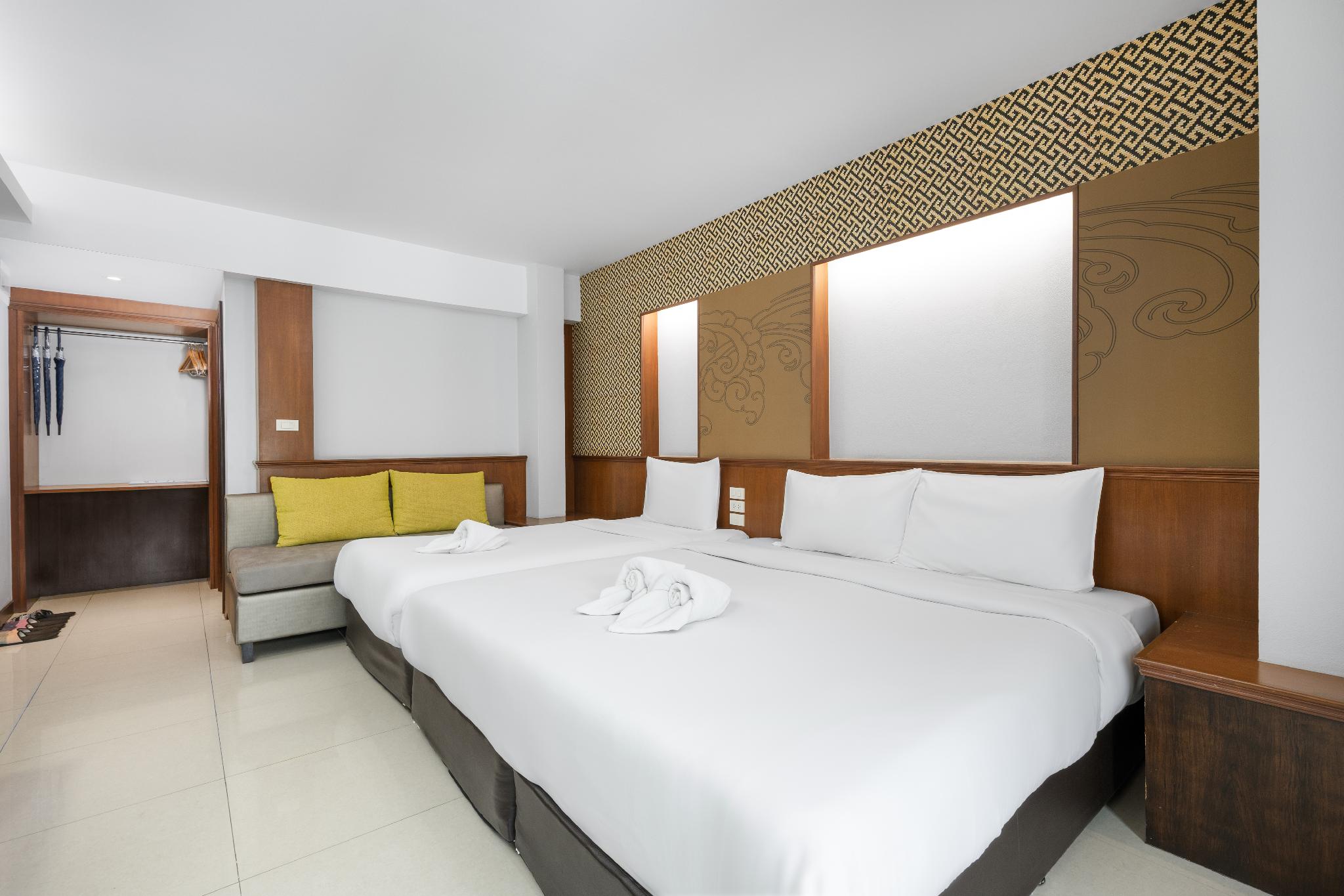 غرفة ديلوكس ثلاثية بسرير كينج وسرير فردي، COZYTEL CHIANGMAI 2/2