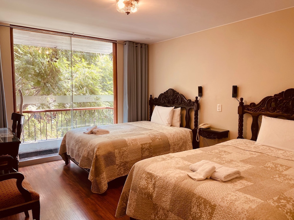 Hotel Boutique Villa Elisa 12/46