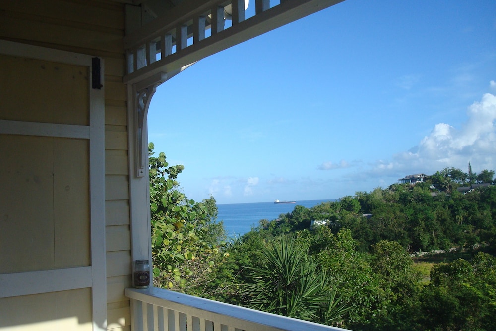 Galley Bay Cottages 6/50