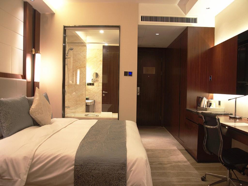 Grand Soluxe Zhongyou Hotel Shenzhen 17/27