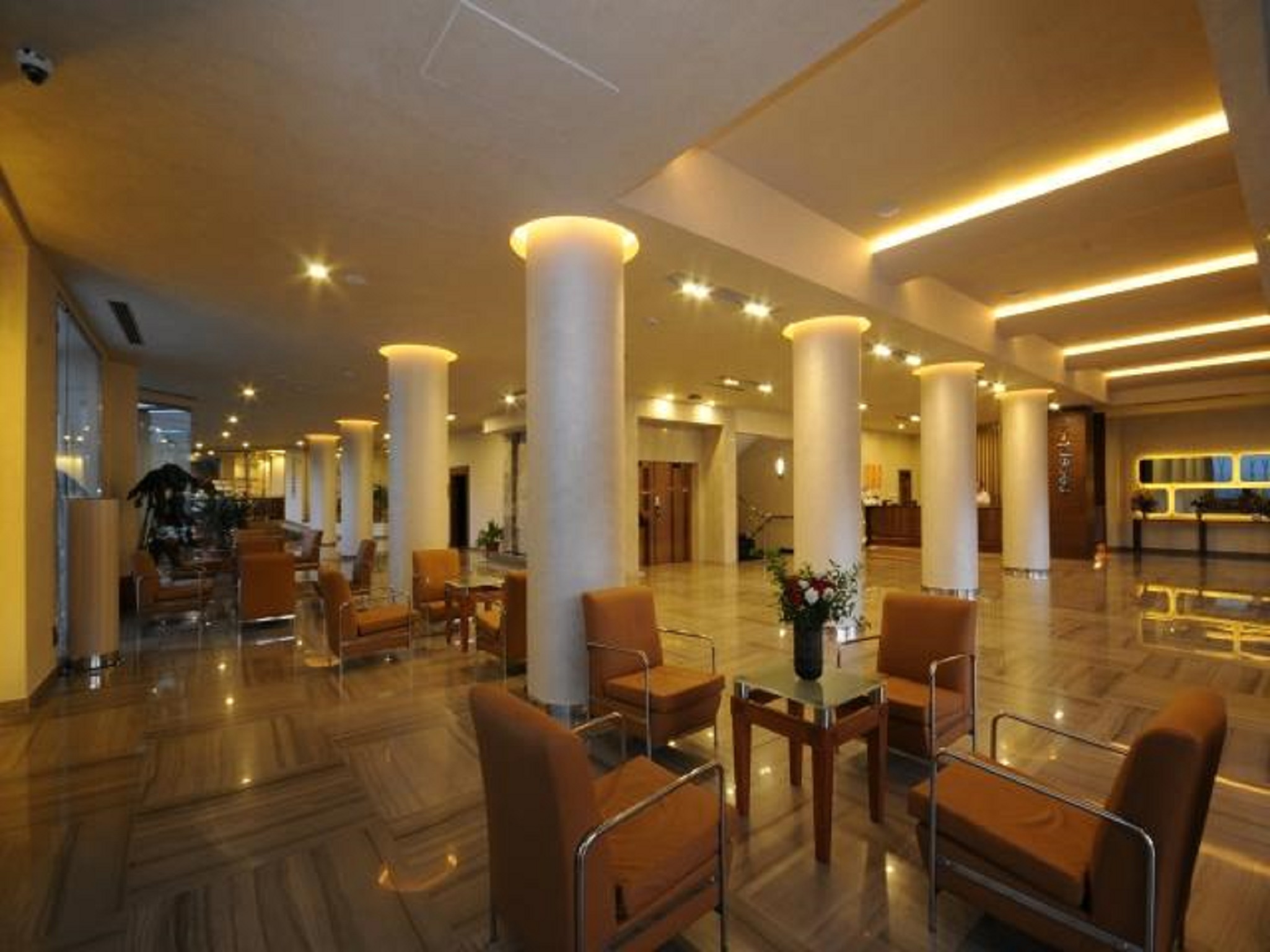 Sunrise Hotel 41/46