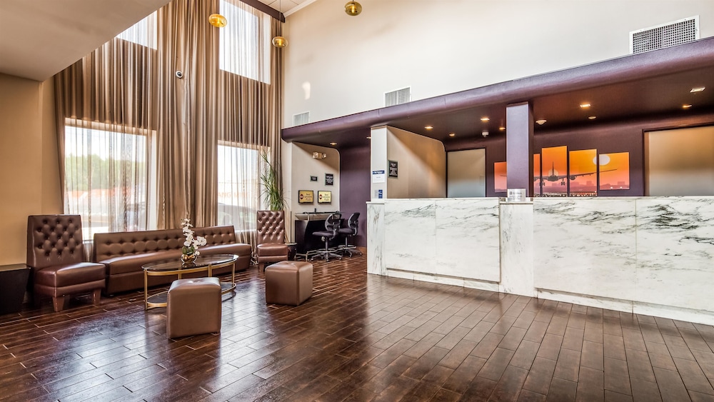 Lobby at Aiden by Best Western Newark Airport, NEWARK - NJ