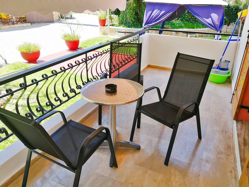 Alexaria Holidays Apartments 25/37