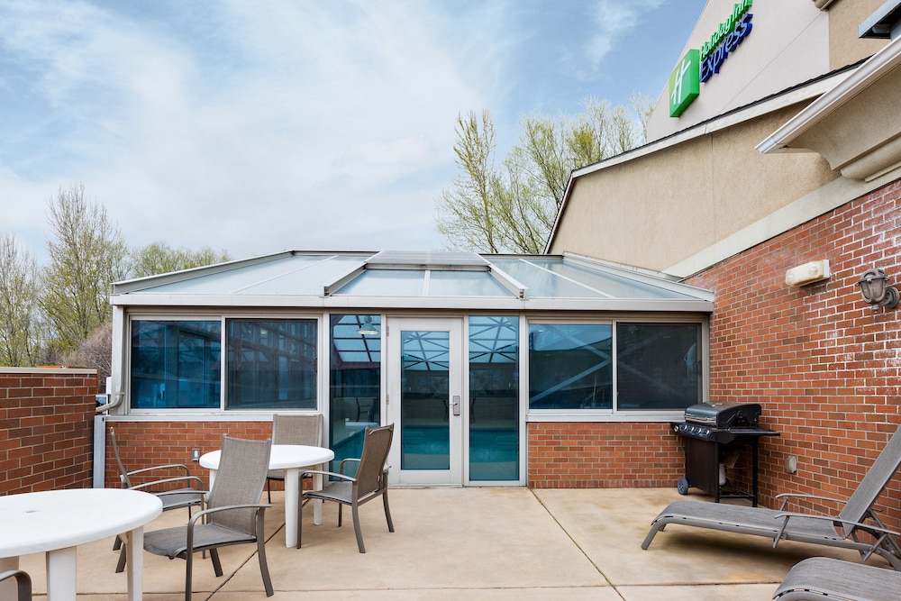 Holiday Inn Express Ellensburg 3/62