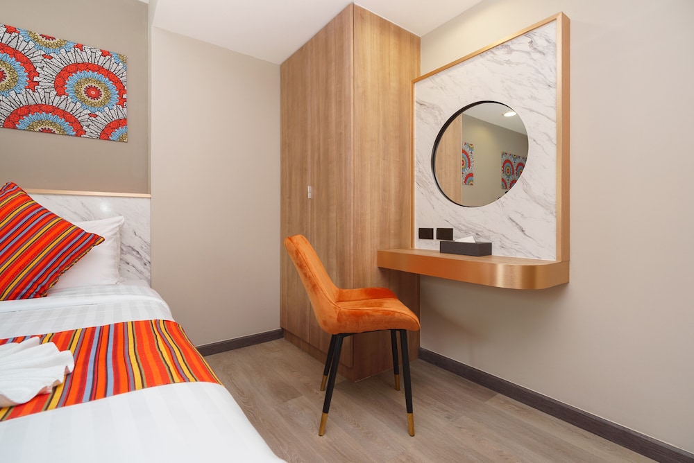 KK Karon Kata Boutique Hotel 12/37