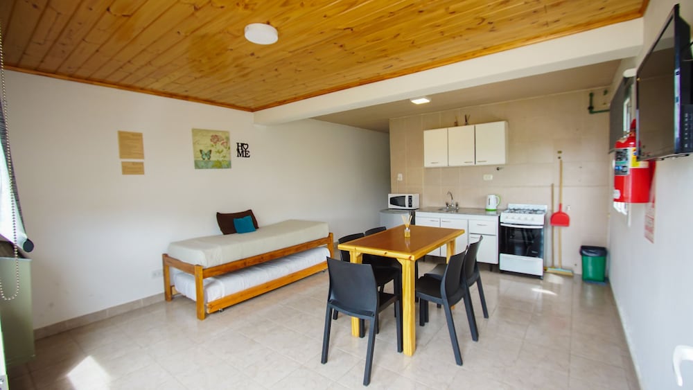 Amigo Del Mundo Hosteria Y Apart Hotel 33/50