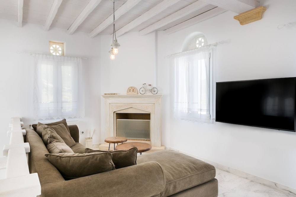 Imarkellis Boutique Villas 27/47