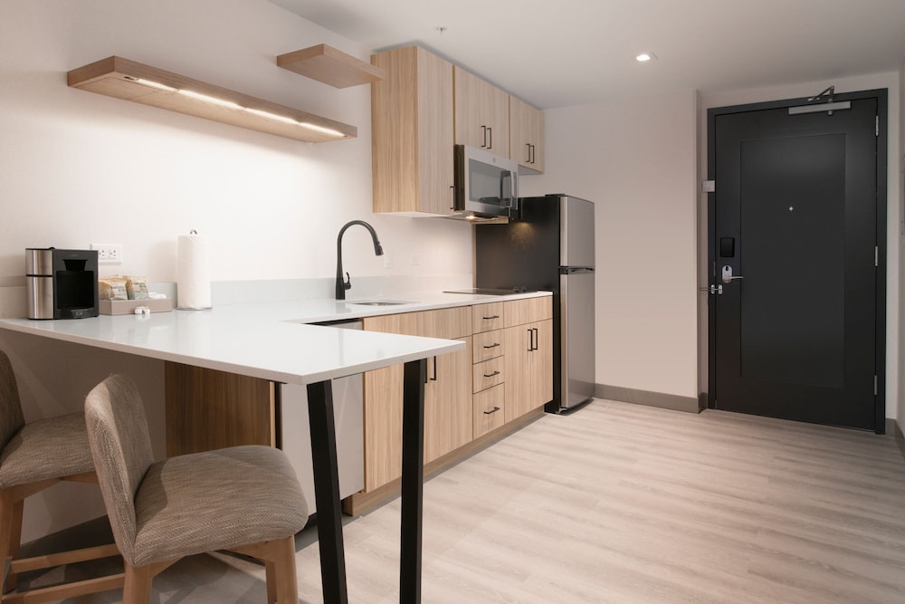 Residence Inn by Marriott St. Louis Clayton 5/33