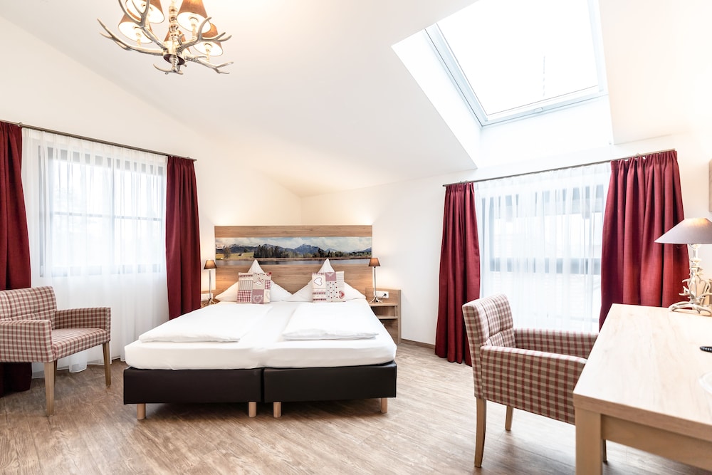 Hotel Sauerlacher Post 15/50
