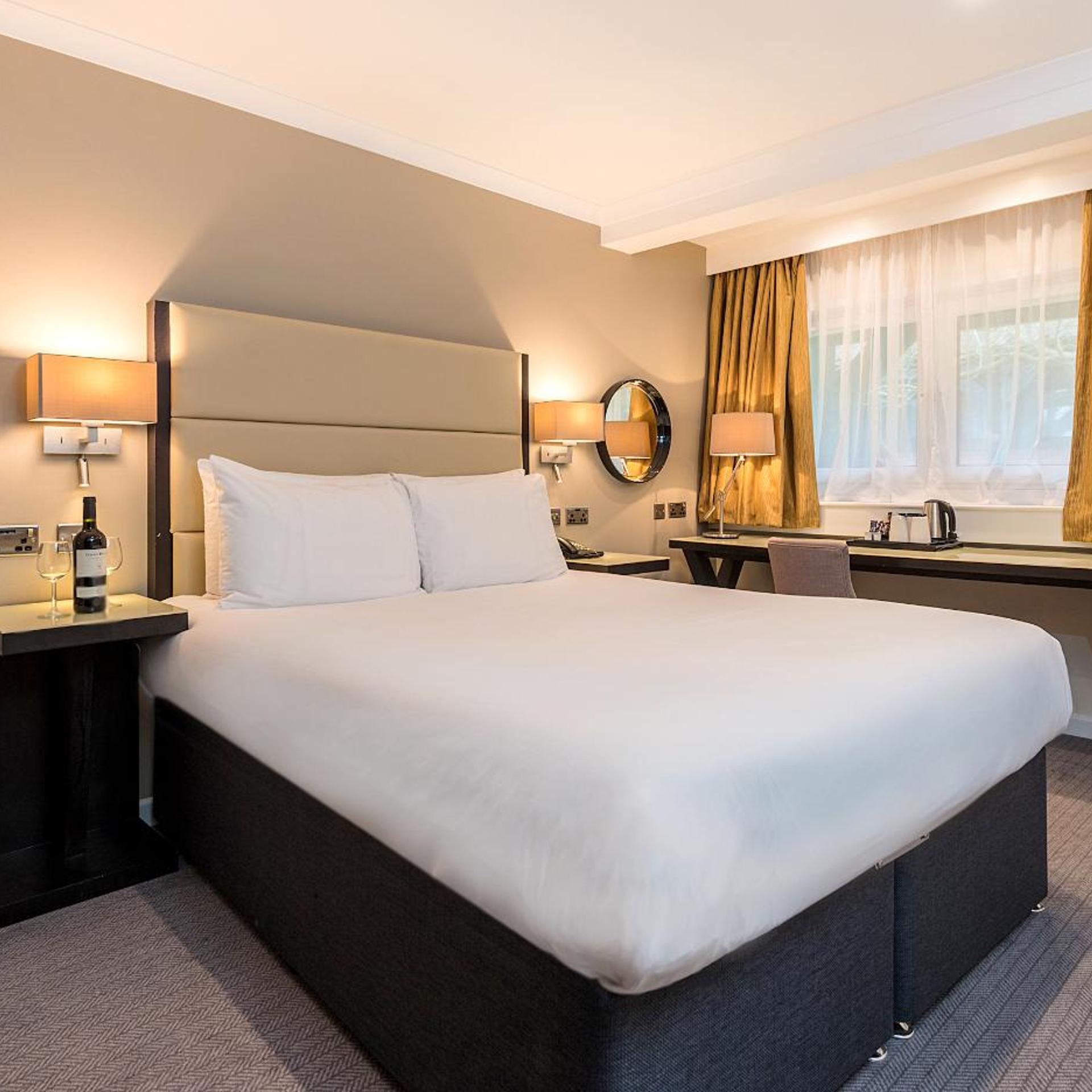 غرفة بسرير مزدوج، New Place 2/6