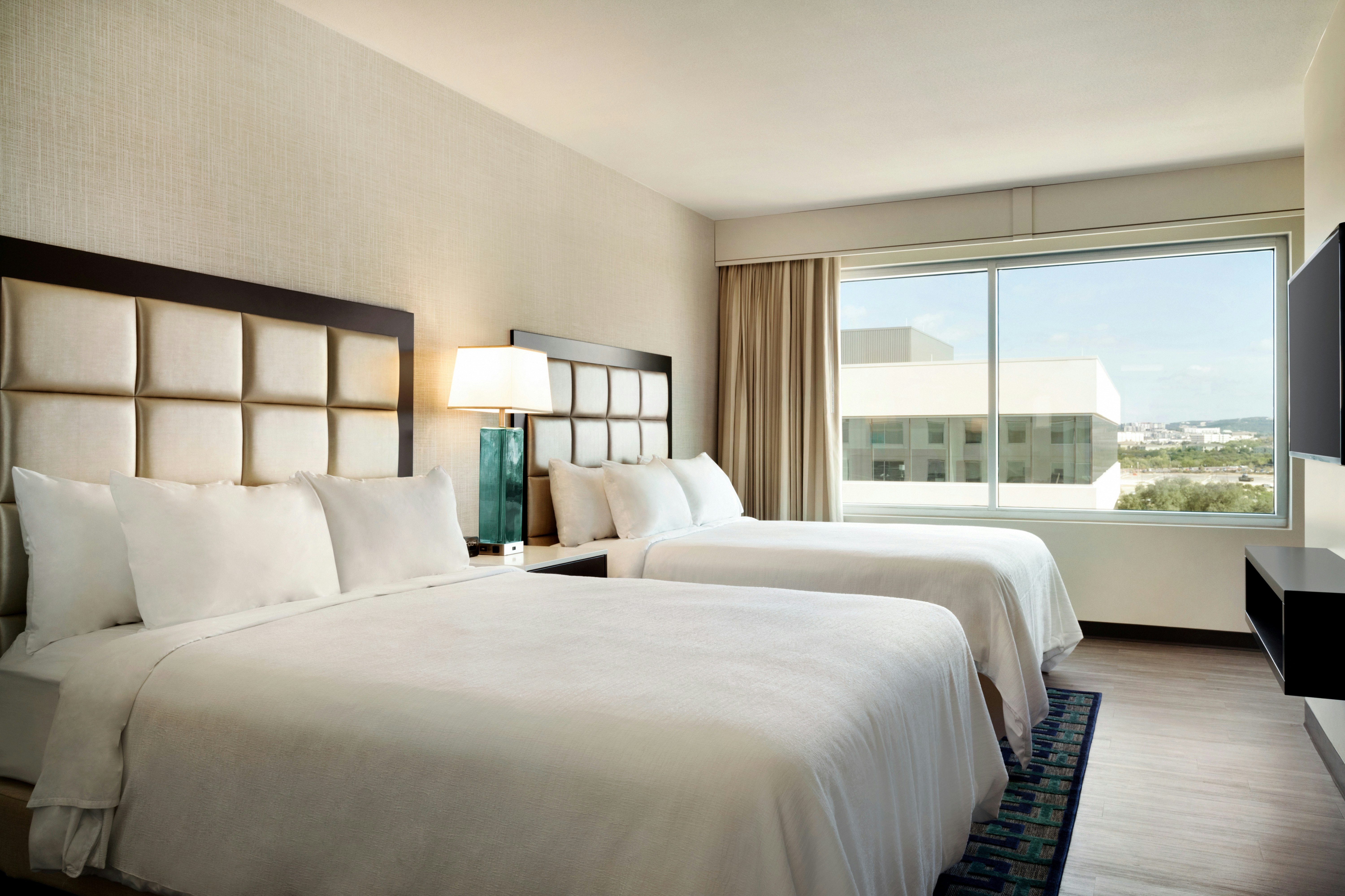 Embassy Suites by Hilton San Antonio Landmark 11/57