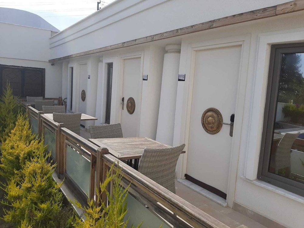 Laden Hotel Bodrum 6/42