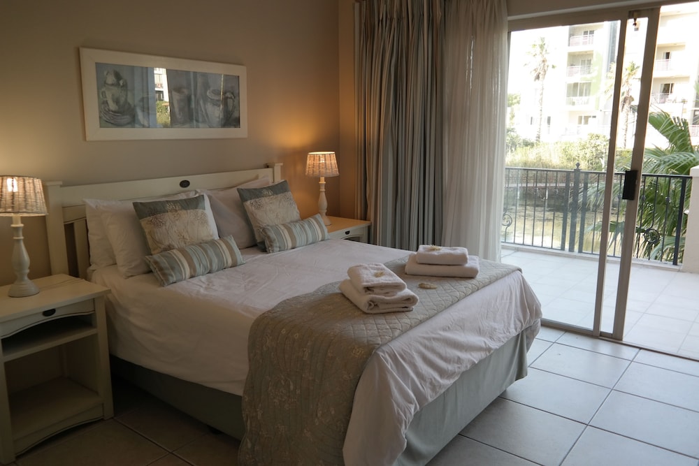 Bougain Villas Apartments 6/26