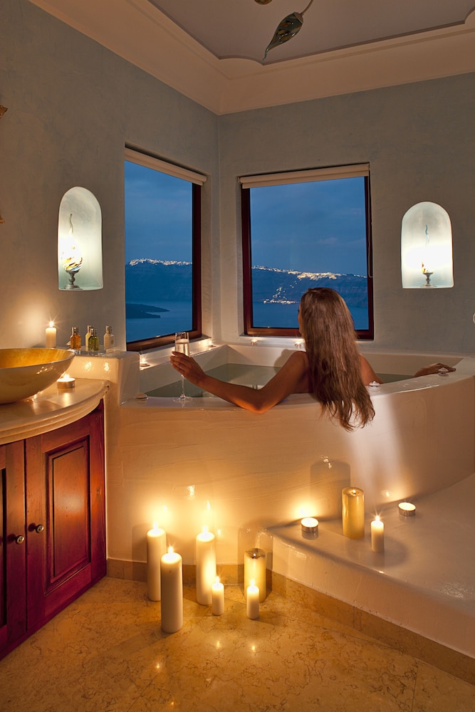 Maison De Lys Luxury Suites 39/72