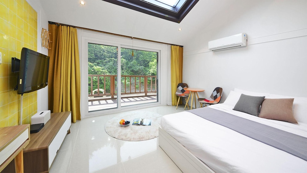 Gyeongju Green Velly Pension 9/26
