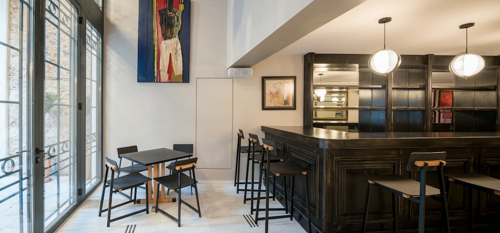 Fos Downtown Suites 43/50