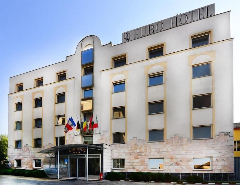 Euro Hotel 2/31