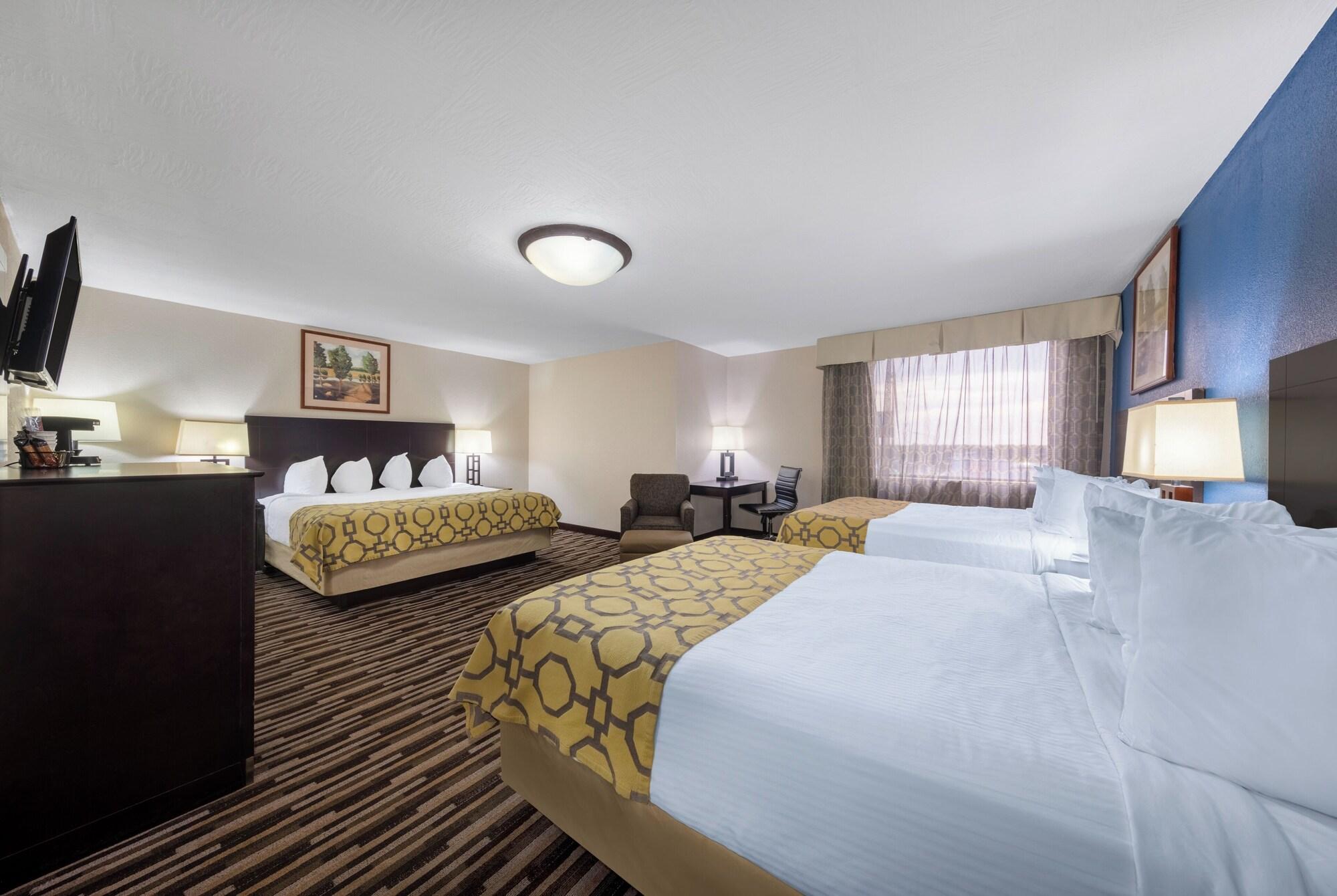 Studio, Suite, Multiple Beds