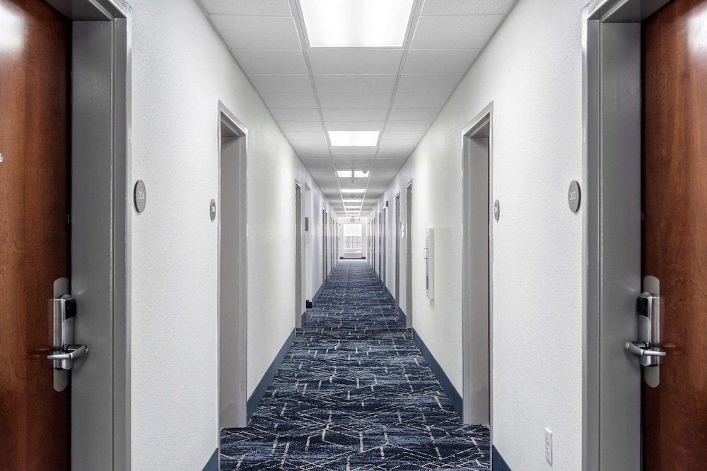 Comfort Inn & Suites Lexington South 6/46