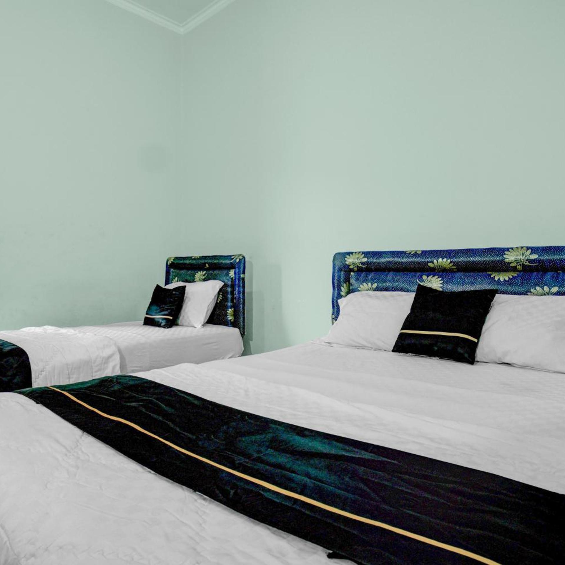 Hotel O near Palembang Square Mall formerly Wisma Faeyza Syakira Syariah 37/54