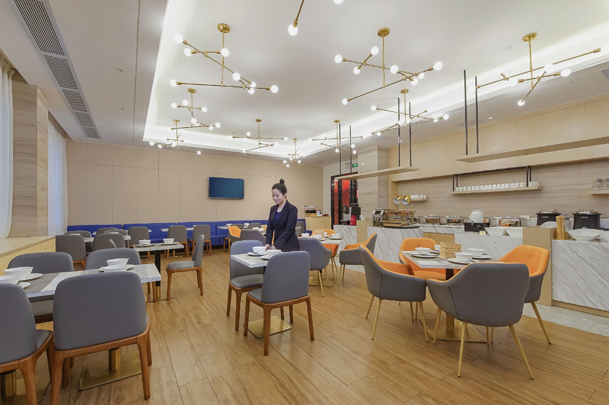 Kyriad Marvelous Hotel (Dongguan Huayang Lake University City Store) 49/52