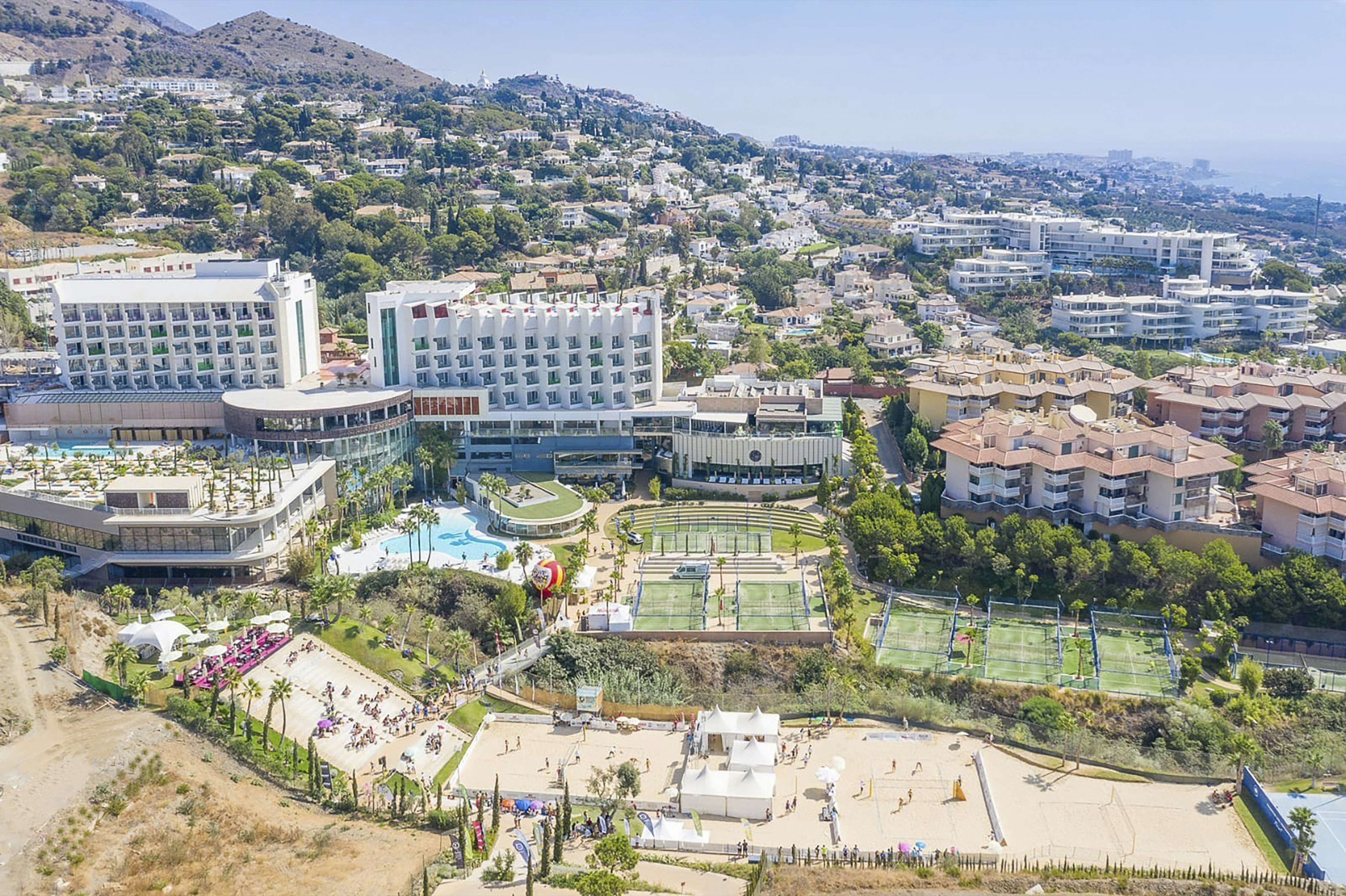 Higueron Hotel Malaga Curio Collection by Hilton 2/50