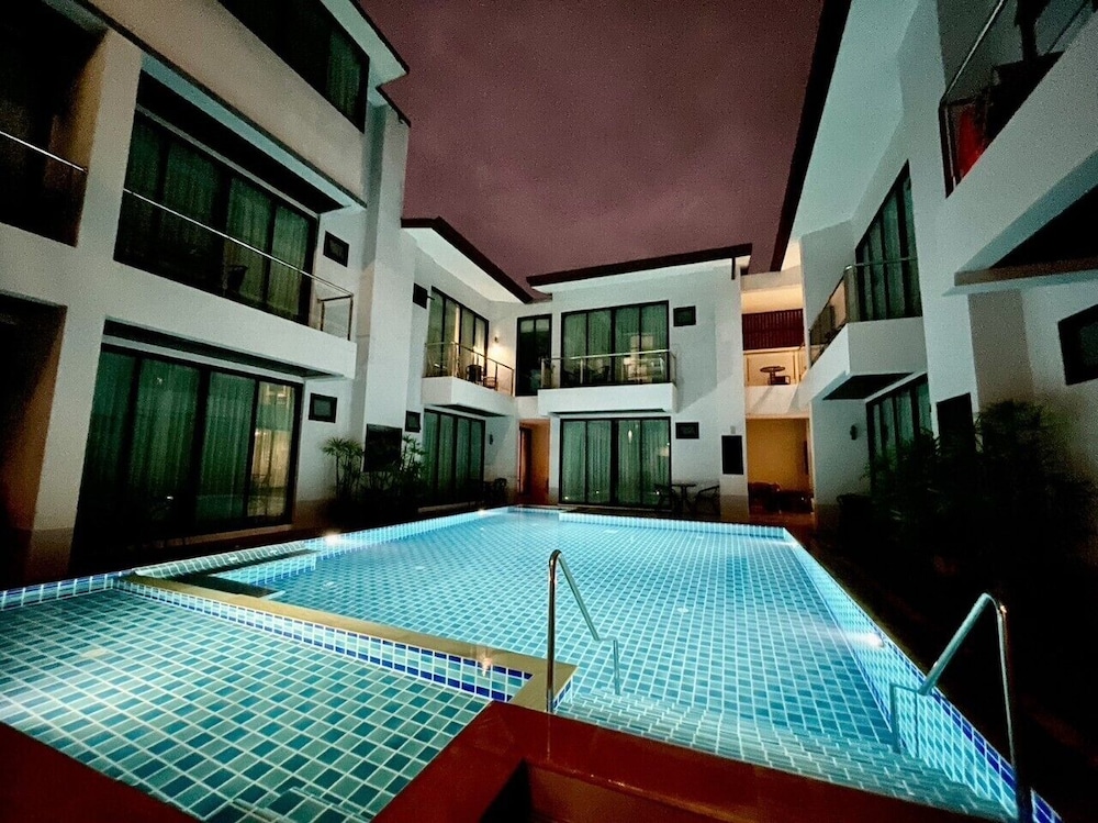 Good Day Phuket 15/71