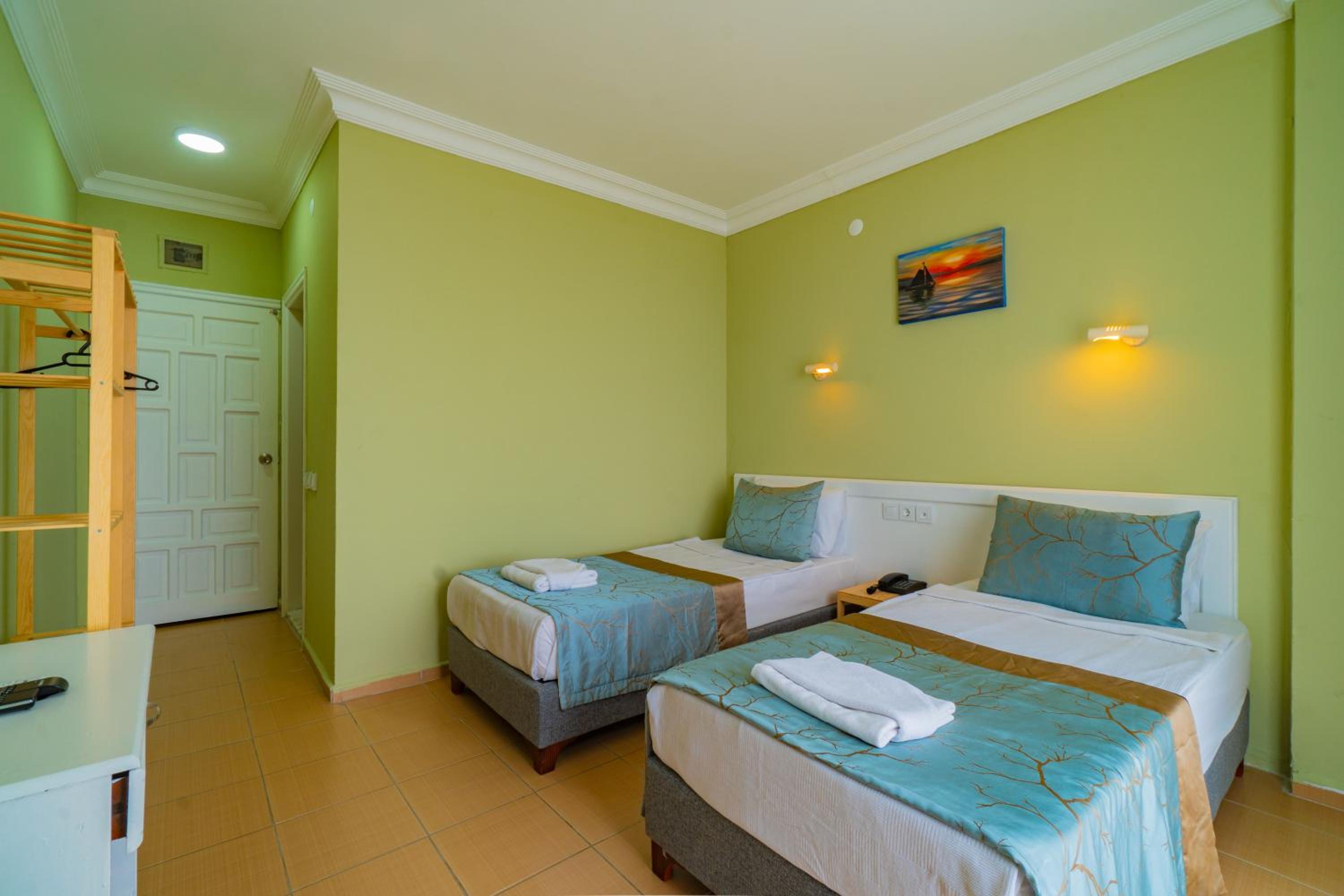 Room at De Mare Family Hotel, ALANYA