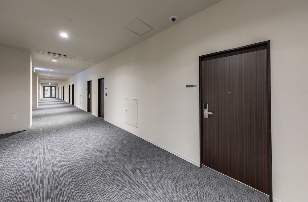 Tosei Hotel & Seminar Makuhari 55/58