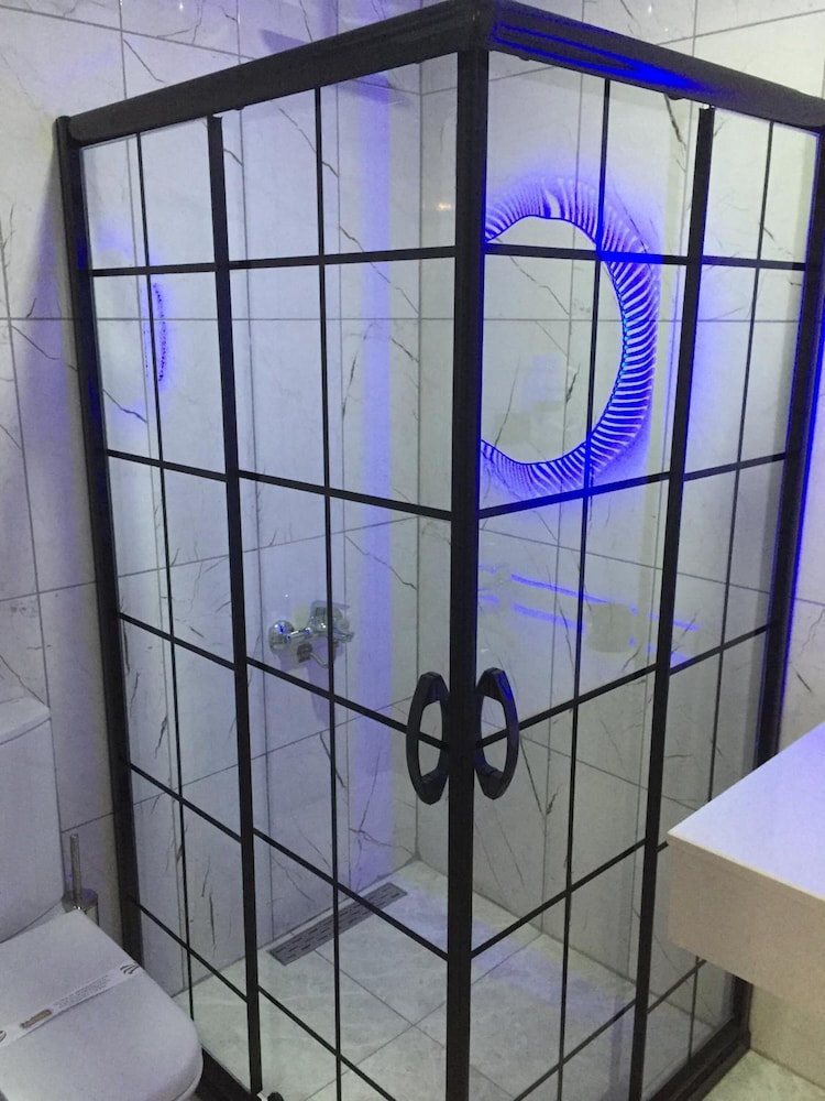 Suvari Boutique Hotel 30/47