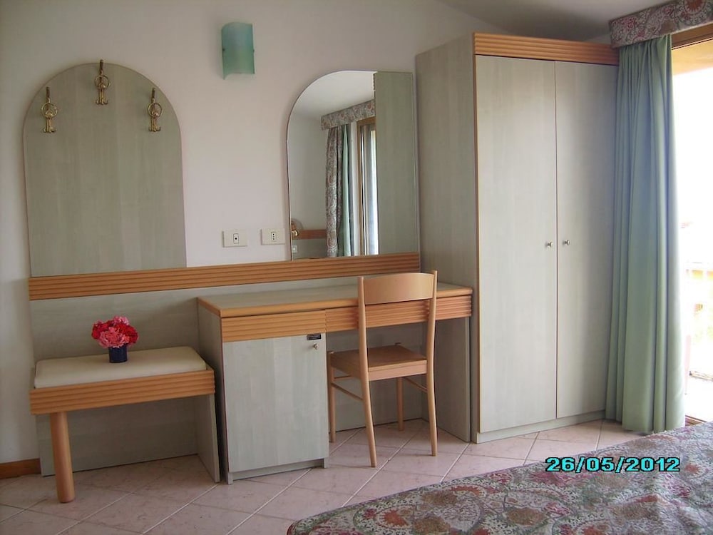 Cala Petrosa Resort. 31/55