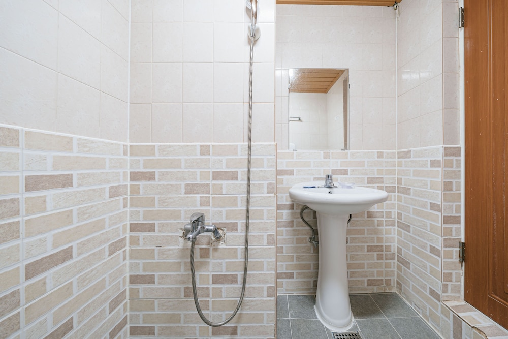 Miju Hotel 49/50