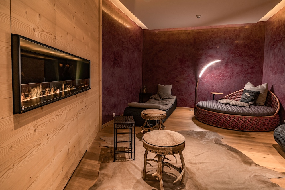 Matterhorn Lodge Hotel and Appartements 33/50