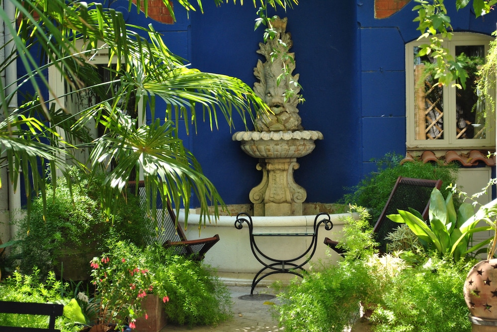 LE RYAD BOUTIQUE HOTEL 61/69