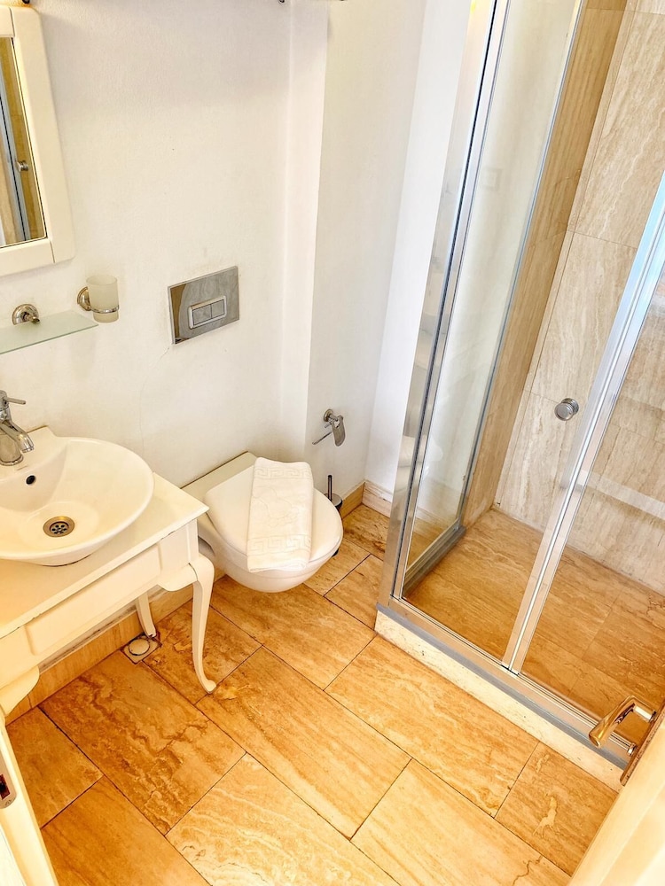 Pietra Otel Alacati 52/53