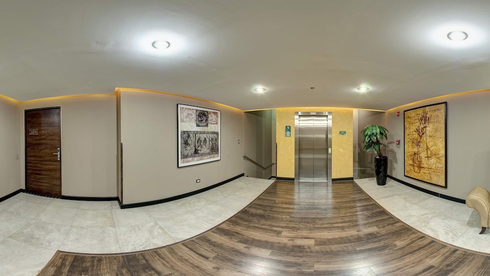 Studio Hotel Boutique 5/75