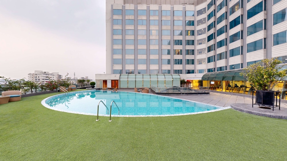 Radisson Blu Hotel Ranchi 66/68