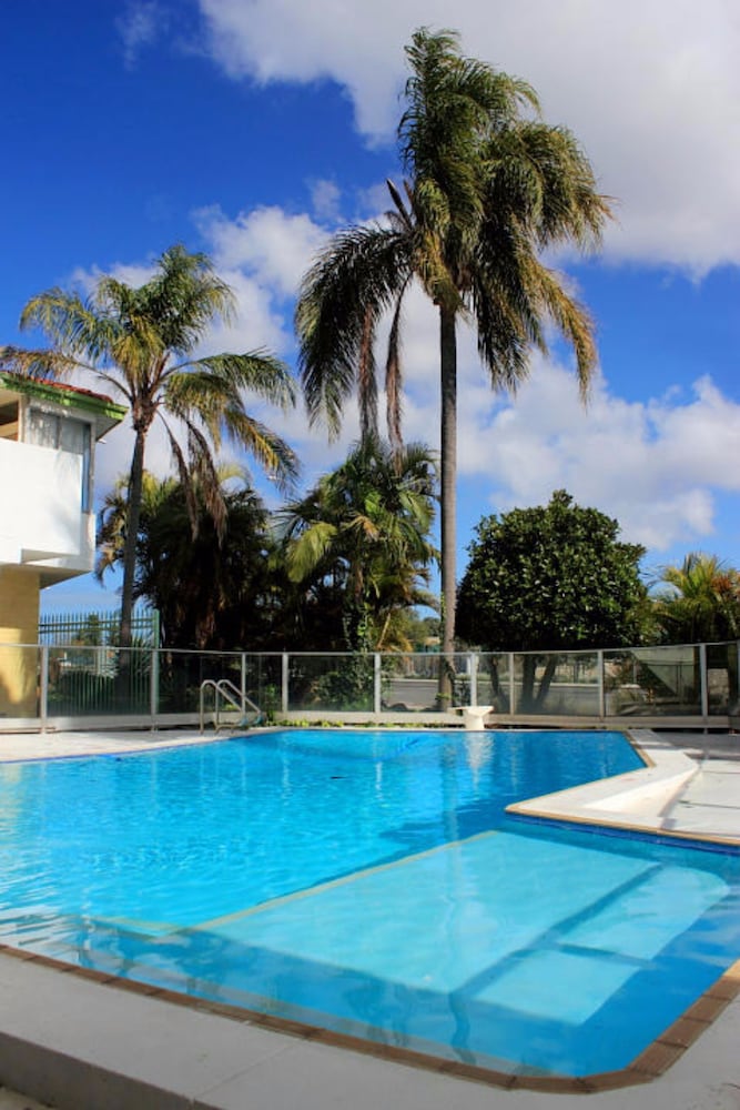 Econo Lodge Rivervale 32/60
