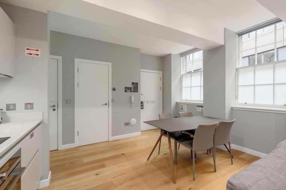 Destiny Scotland Apartments At Canning Street Lane 29/44