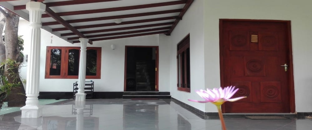 House Of Seya 4/50